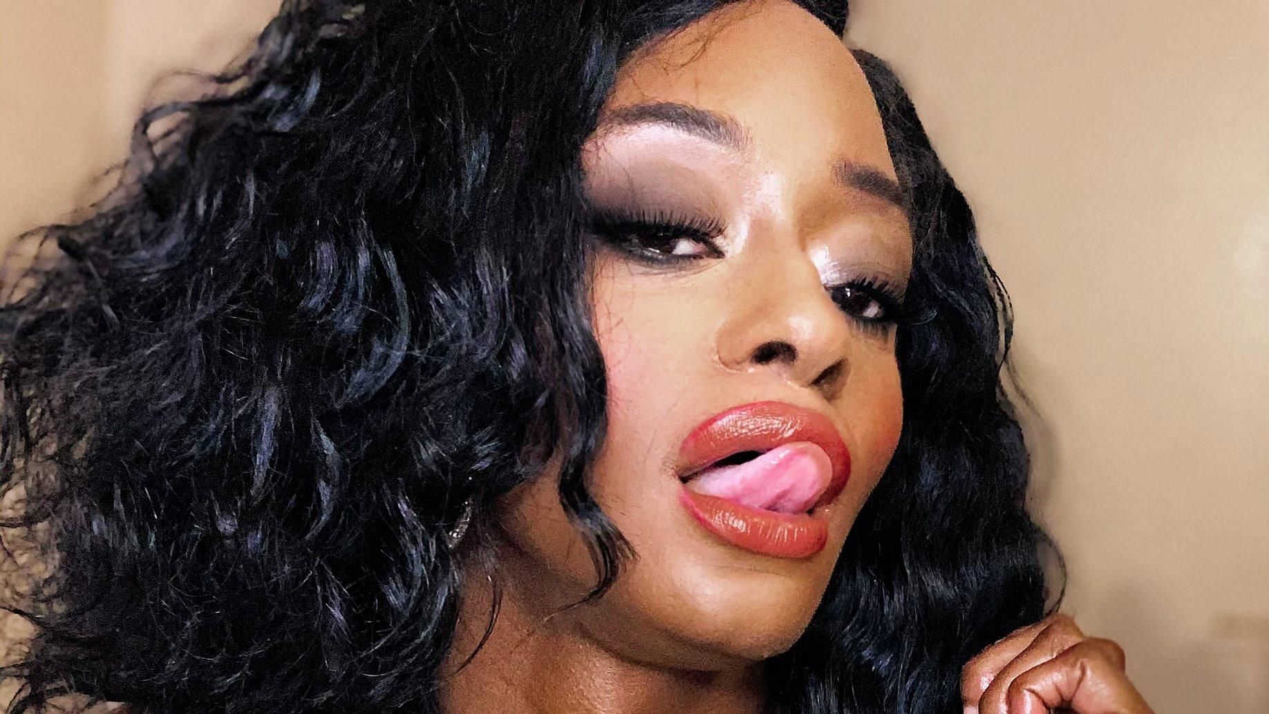 Goddess Kelli Provocateur Cums Over And Over As You Stroke Your Cock 