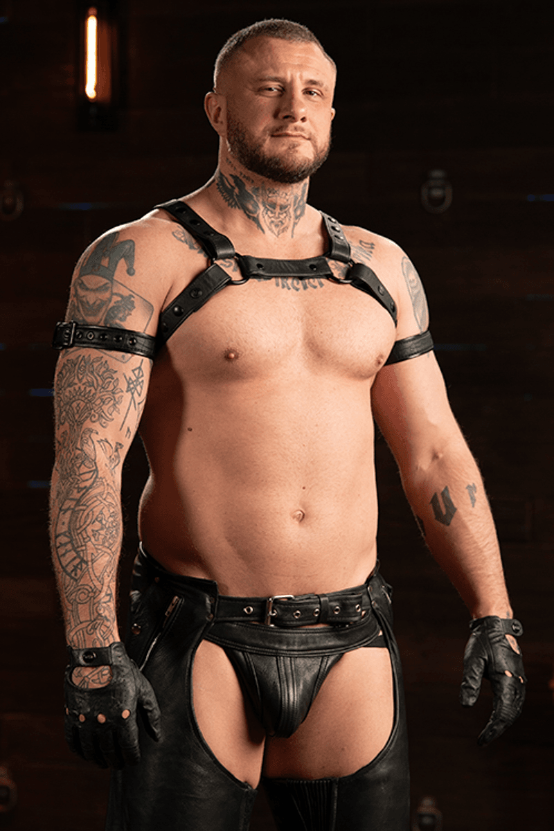 Crush Daddy BDSM - Athletic